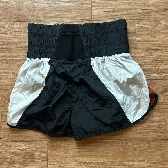 FP Movement By Free People NWT The Way Home Colorblock Retro Shorts Size m - Picture 5 of 5